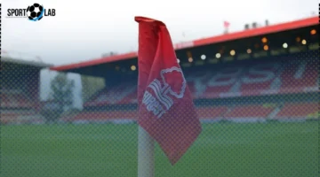 نادي نوتنجهام يرد على حادثة الطعن الجماعي لمشجعيه في القطار